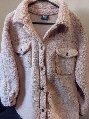 Sherpa Button-Front Shacket Jacket in Light Mauve